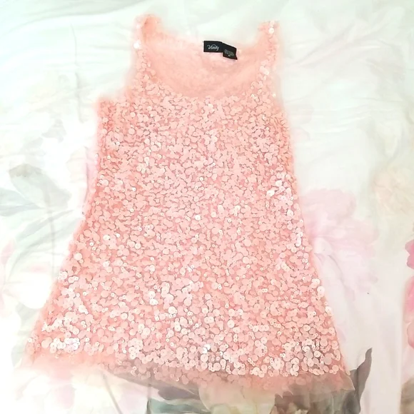Light pink sequin tank top from Vanity (M) - Picture 1 of 5